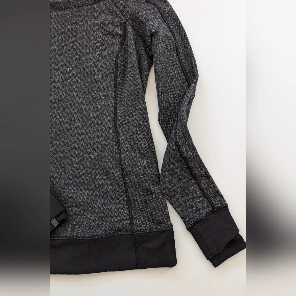 Lululemon "Think Fast" Slim Cut Hoodie Pullover - Picture 7 of 10